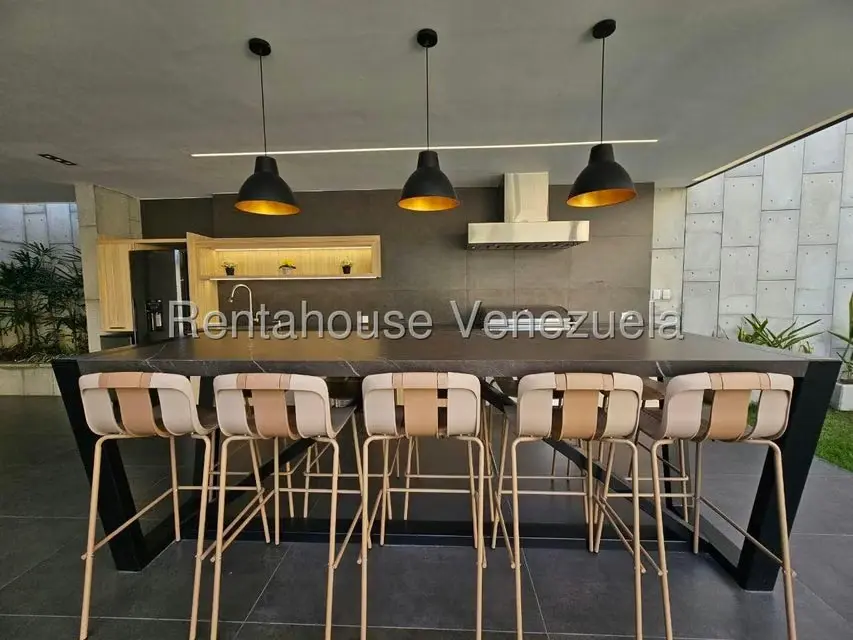 Casa (Multipes Niveles) en Venta en Altamira, Distrito Metropolitano - 32