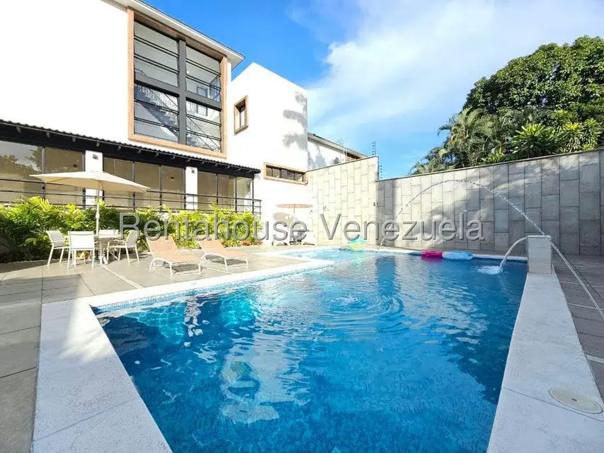 Casa (Multipes Niveles) en Venta en Altamira, Distrito Metropolitano - 41