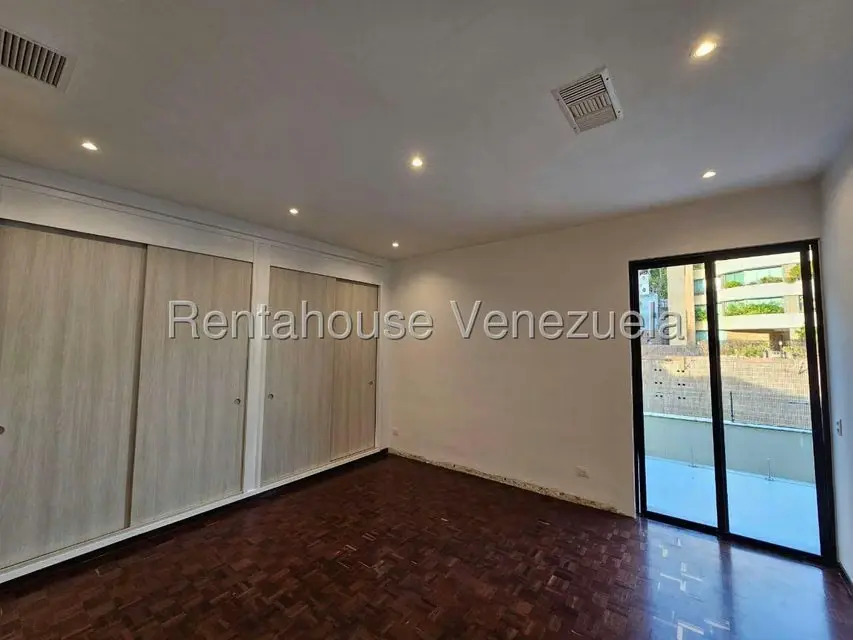 Casa (Multipes Niveles) en Venta en Altamira, Distrito Metropolitano - 8