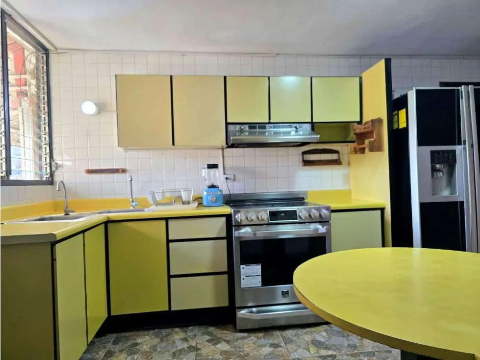 Vendo Apartamento en La Avenida Solano Remodelado - 9