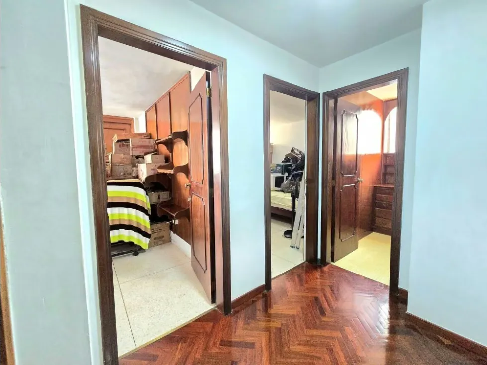 Vendo Apartamento en La Avenida Solano Remodelado - 10