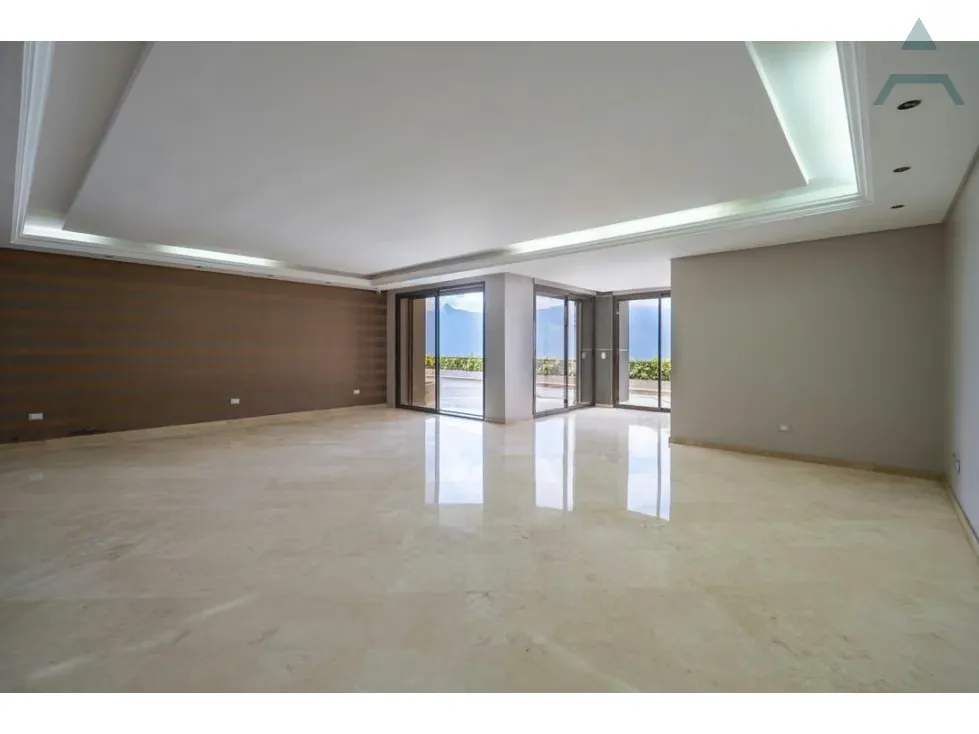 Se vende Apto 290m² + 450m² de Terraza 3h+s/3b+s/6p Los Naranjos - 12