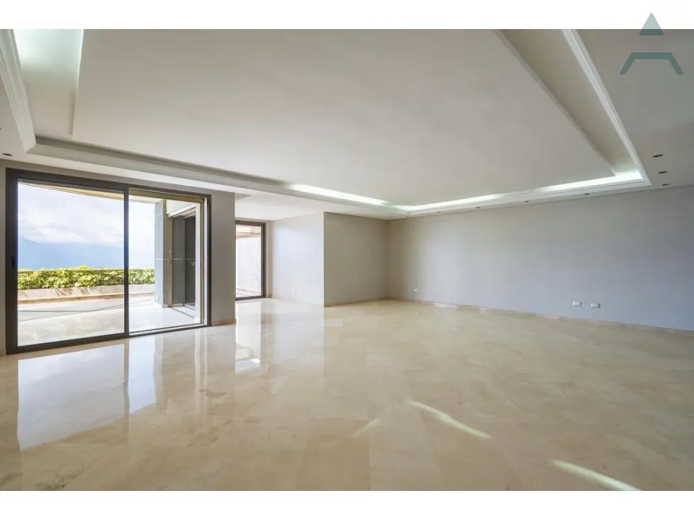 Se vende Apto 290m² + 450m² de Terraza 3h+s/3b+s/6p Los Naranjos - 13