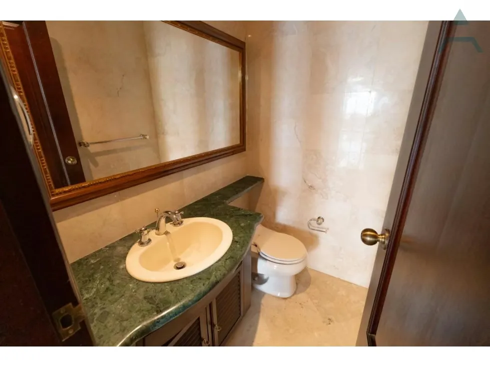 Se vende Apto 290m² + 450m² de Terraza 3h+s/3b+s/6p Los Naranjos - 31