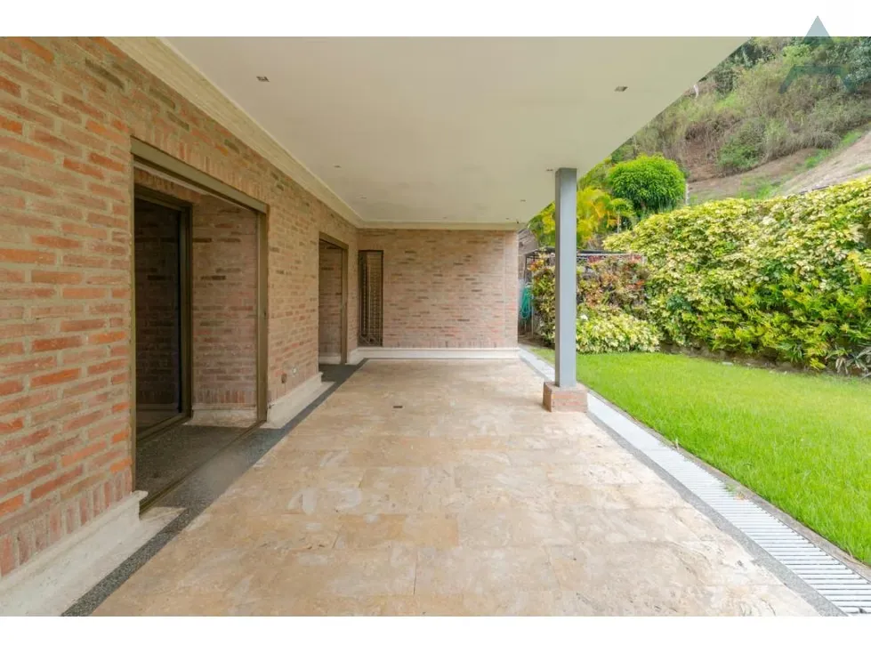 Se vende Apto 290m² + 450m² de Terraza 3h+s/3b+s/6p Los Naranjos - 5