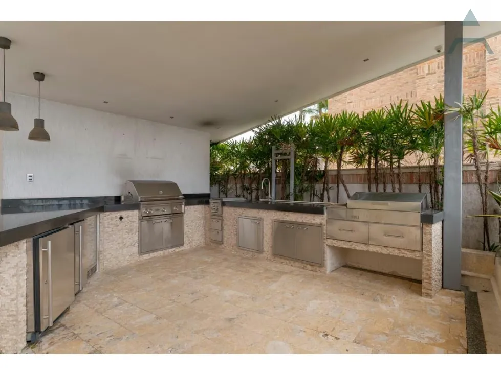 Se vende Apto 290m² + 450m² de Terraza 3h+s/3b+s/6p Los Naranjos - 8