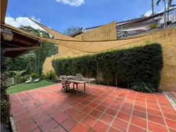 View 16