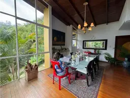 View 25