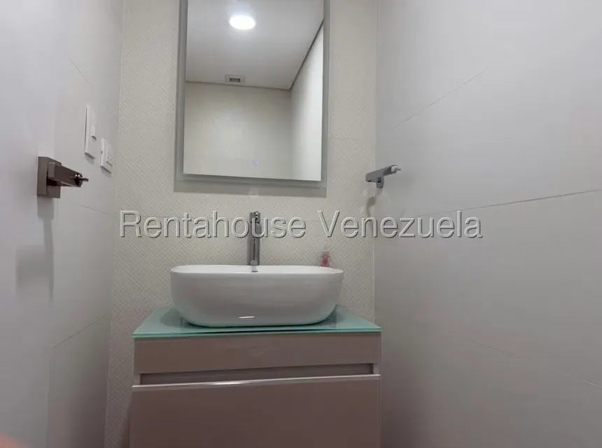 Oficina en Venta en Las Mercedes, Distrito Metropolitano - 12