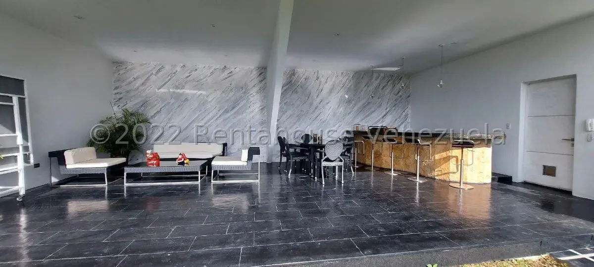 Casa (Multipes Niveles) en Venta en Los Guayabitos, Distrito Metropolitano - 36