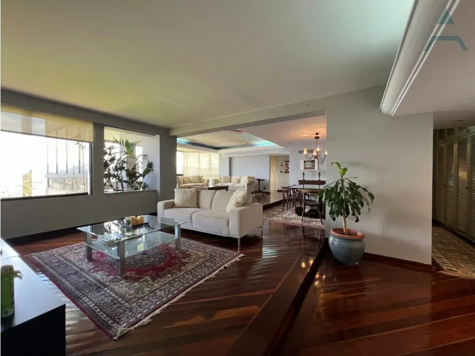 Se vende Apto 280m² 3h+s/3.5+sb/4p Colinas de Valle Arriba - 12