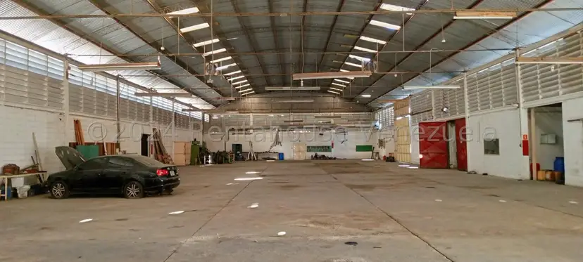 Comercial (Galpon - Deposito) en Venta en Parque Industrial San Rafael, Miranda