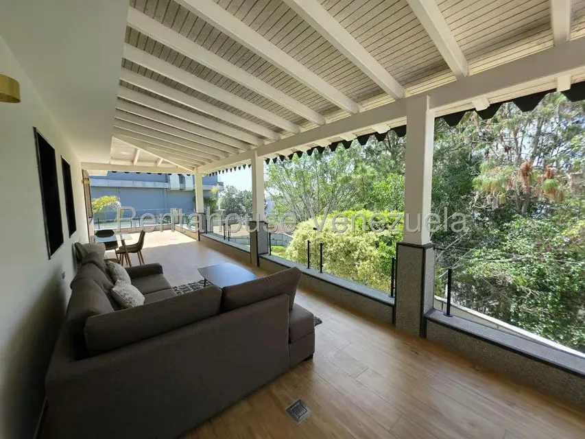 Casa (Duplex) en Venta en Los Naranjos del Cafetal, Distrito Metropolitano - 25