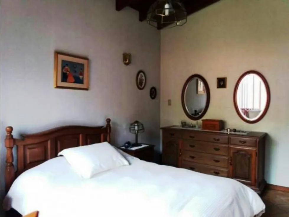 CASA - URB. MIRANDA - 327 Mts2 - 7