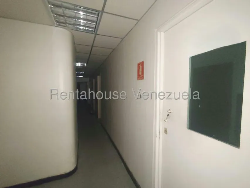 Local Comercial en Venta en Avenida Bella Vista, Zulia - 18