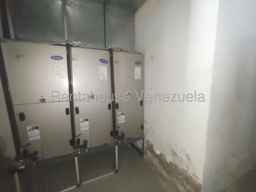 Local Comercial en Venta en Avenida Bella Vista, Zulia - 25