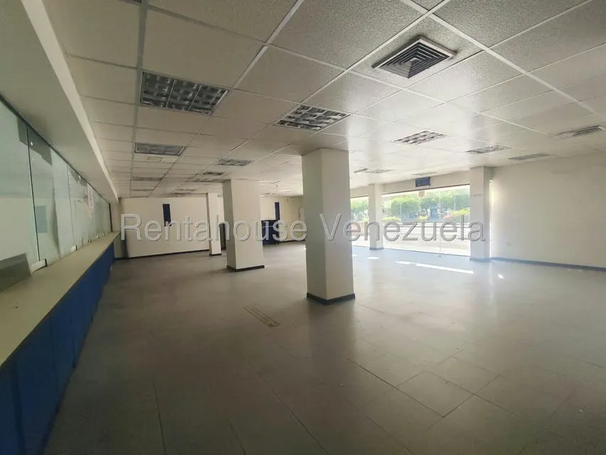 Local Comercial en Venta en Avenida Bella Vista, Zulia - 9