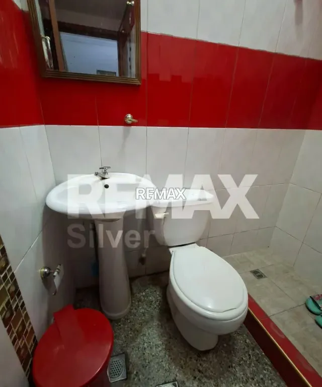 En Venta Excelente Casa Familiar - 12