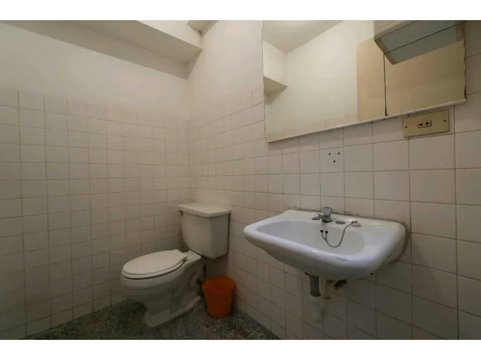 Amplio Local Comercial en la Candelaria 337m2 - 8
