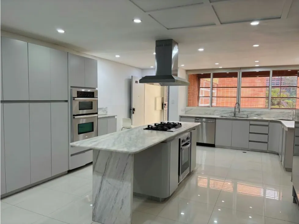 Se vende/alquila 400m2 3H+S/3.5B+S/5P Valle Arriba - 10