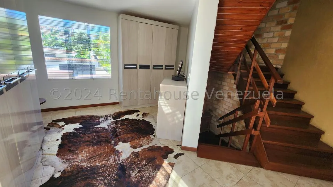 Casa (1 Nivel) en Venta en Colinas de Santa Monica, Distrito Metropolitano - 11
