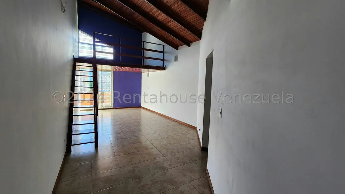 Casa (1 Nivel) en Venta en Colinas de Santa Monica, Distrito Metropolitano - 15
