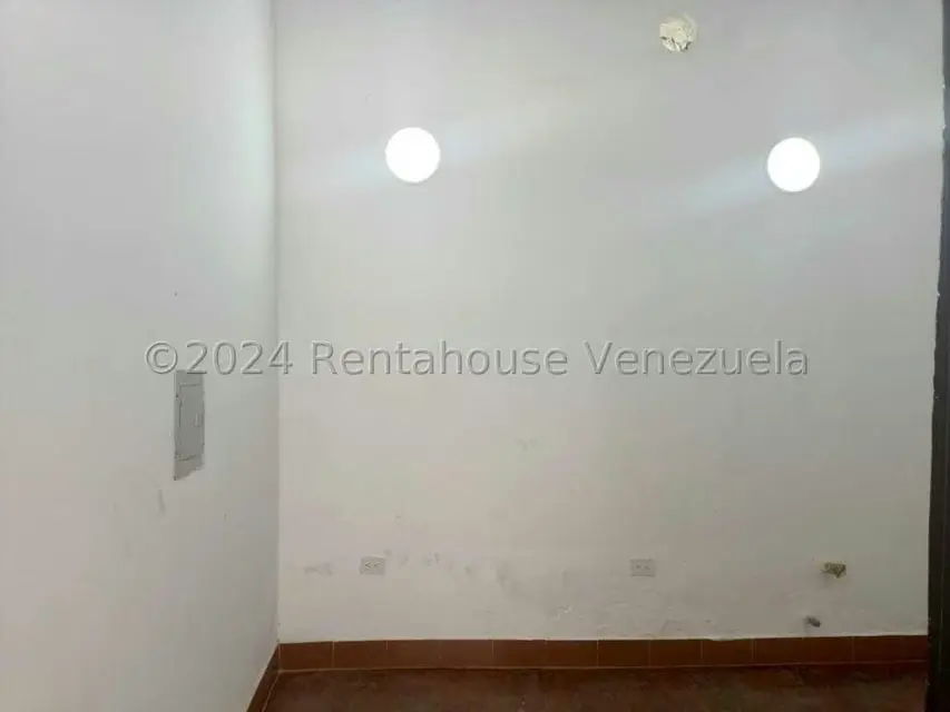Local Comercial en Venta en Centro, Lara - 16