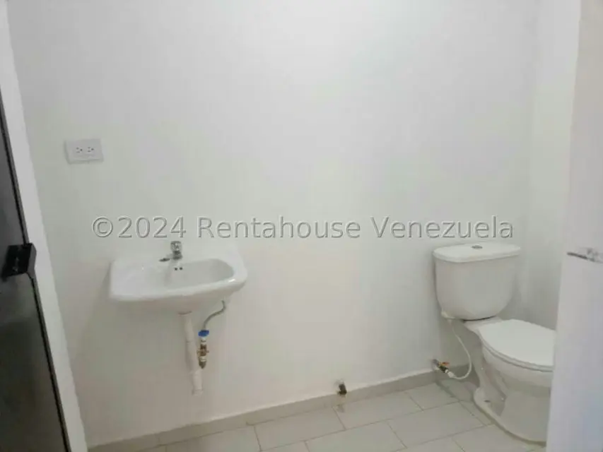 Local Comercial en Venta en Centro, Lara - 26