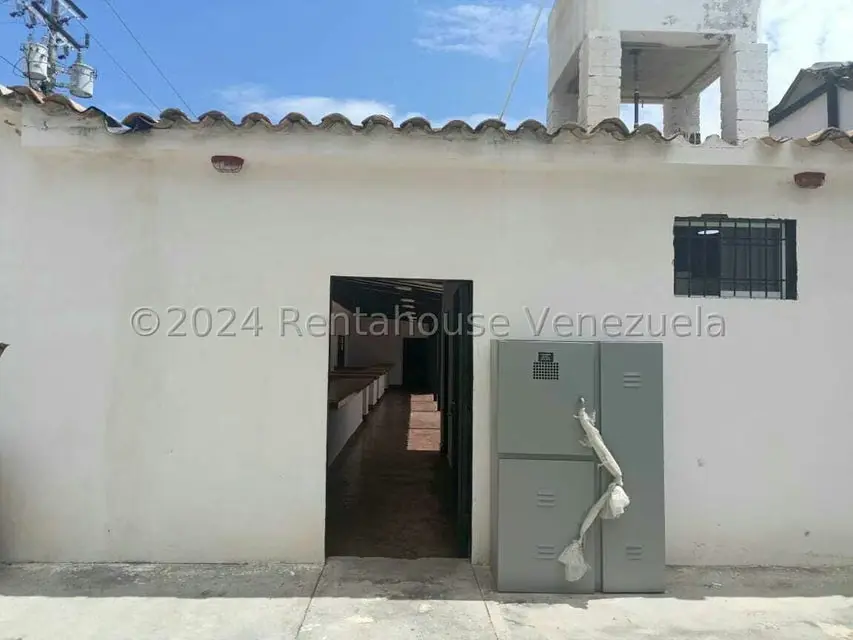 Local Comercial en Venta en Centro, Lara - 29