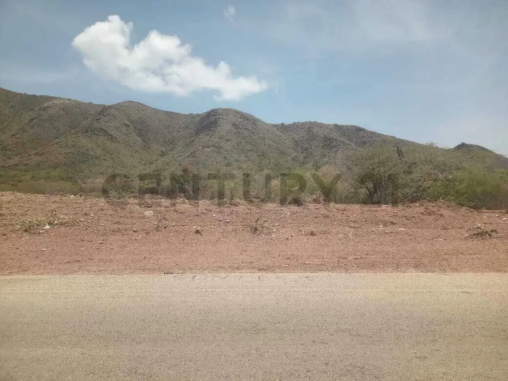 Terreno con excelente ubicacion para acceso a playas , puertos y aeropuertos - 5