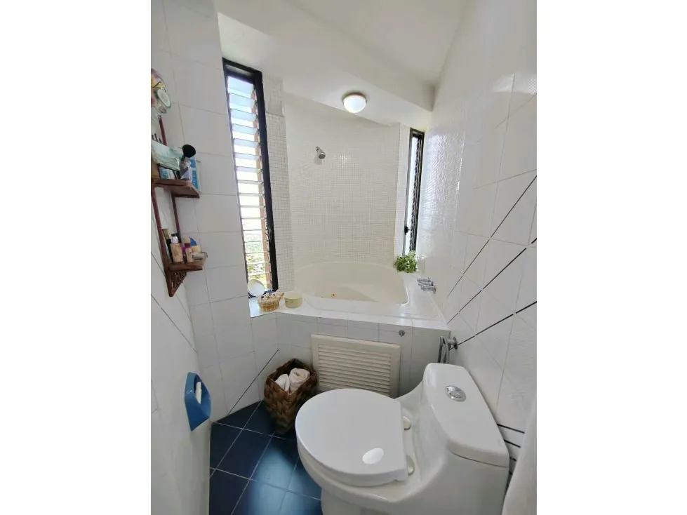 Se vende apartamento 176m2 Los Naranjos 5324 - 25