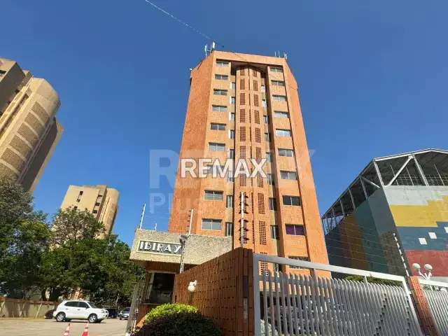 APARTAMENTO EN ALQUILER EN RESIDENCIAS IBIRAY, EL MILAGRO