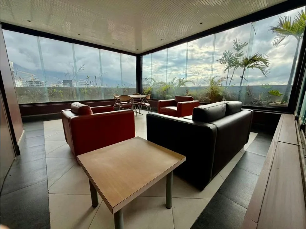 Se vende oficina 448m² 6b Chacao