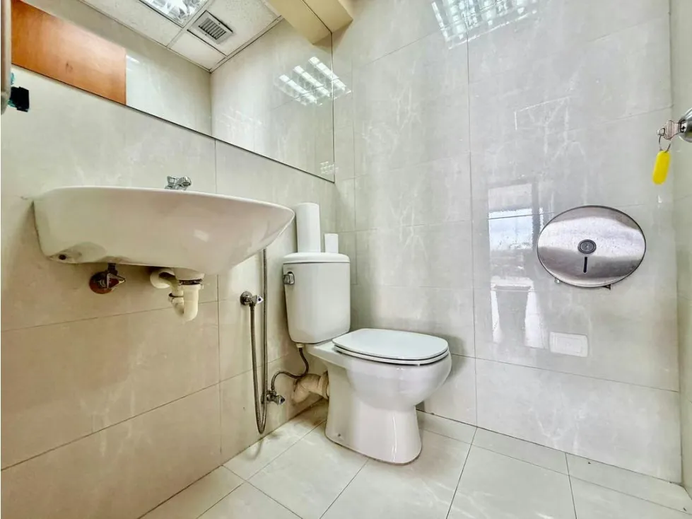 Se vende oficina 448m² 6b Chacao - 12