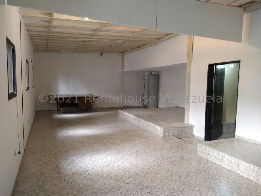 Local Comercial en Alquiler en Centro, Lara - 3
