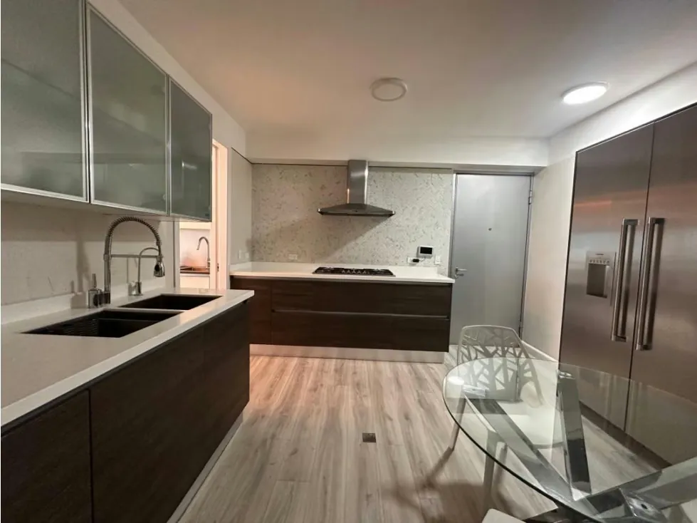 Se vende PH. 500. 2H+S/2.5B+S/4P. Lomas de las Mercedes - 10