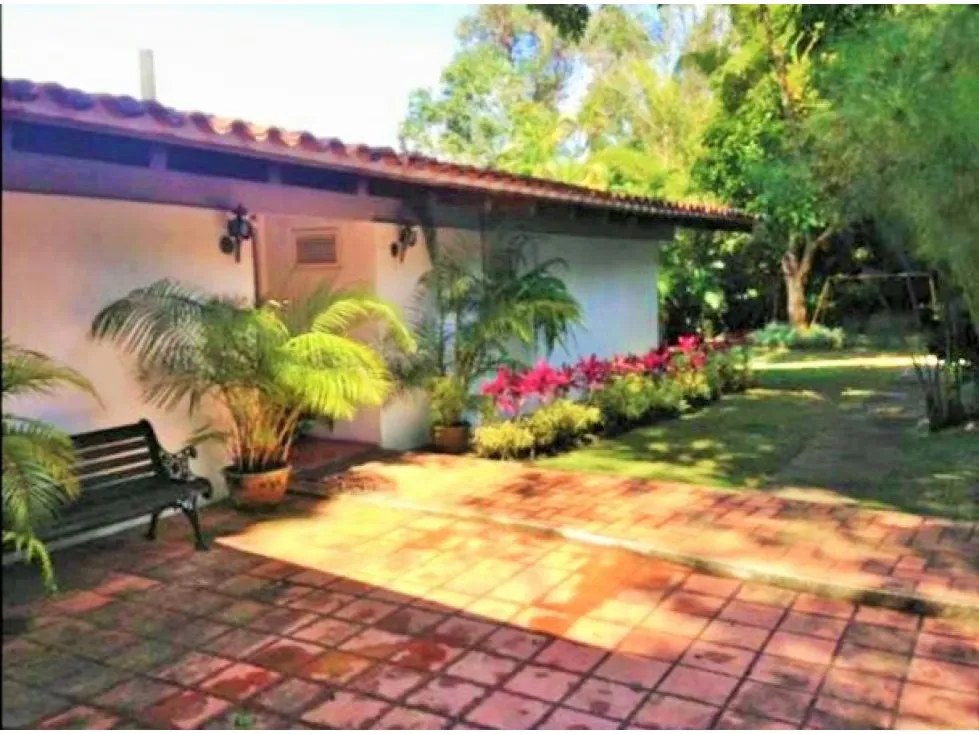 Vendo casa 350m2 Alto Hatillo 0115