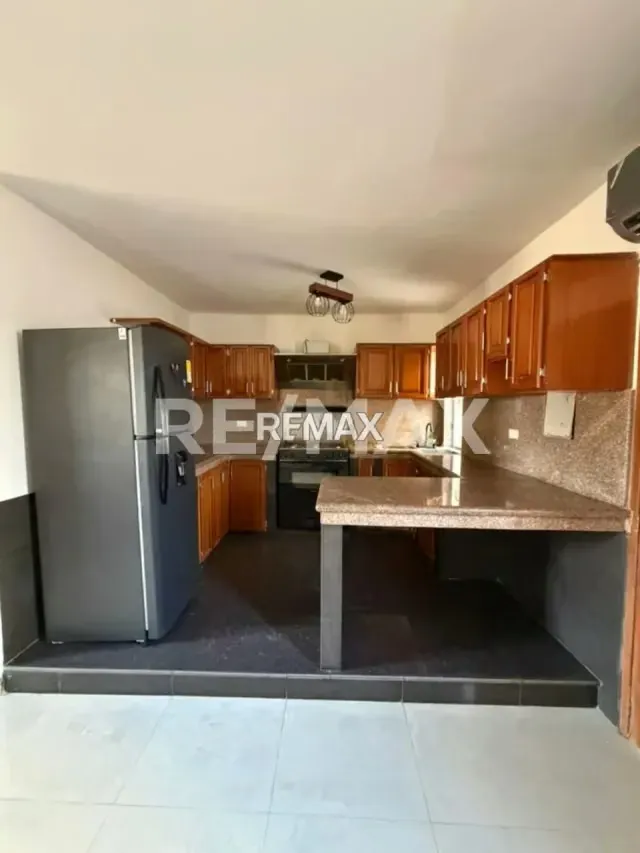 TOWNHOUSE EN ALQUILER MONTEBELLO - 3