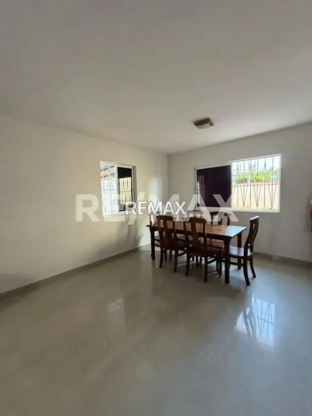 TOWNHOUSE EN ALQUILER MONTEBELLO - 4