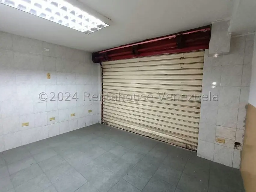 Comercial (Local Comercial) en Venta en Guatire, Miranda - 15