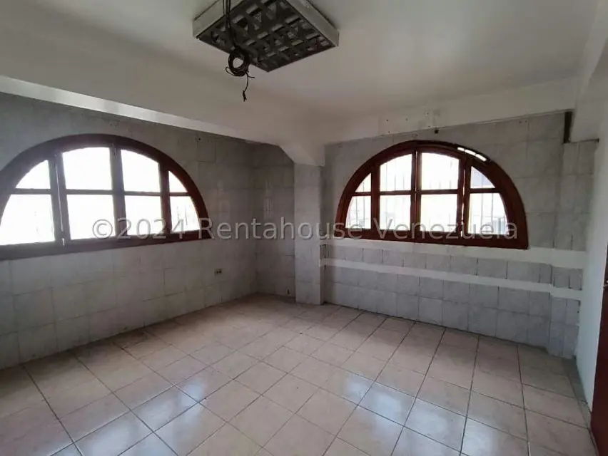 Comercial (Local Comercial) en Venta en Guatire, Miranda - 18