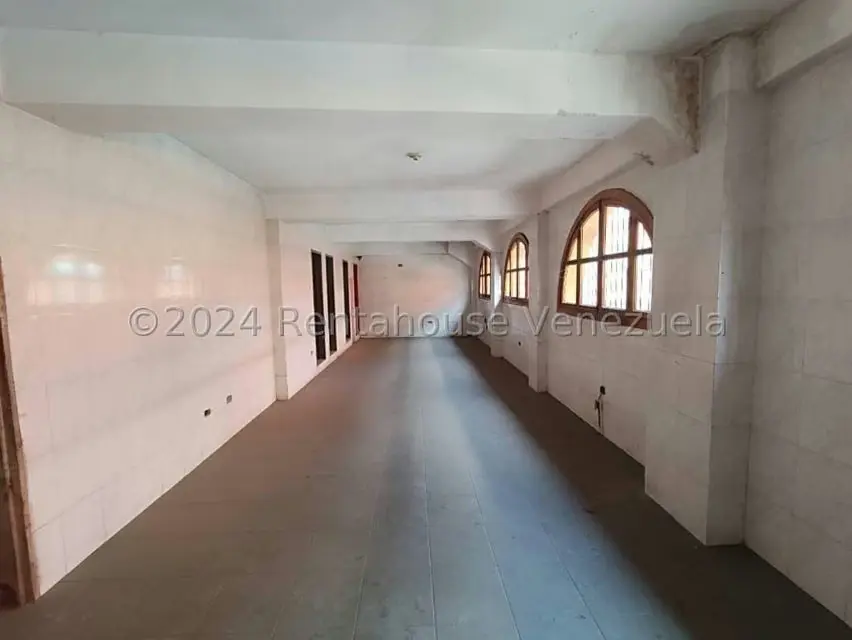 Comercial (Local Comercial) en Venta en Guatire, Miranda - 3