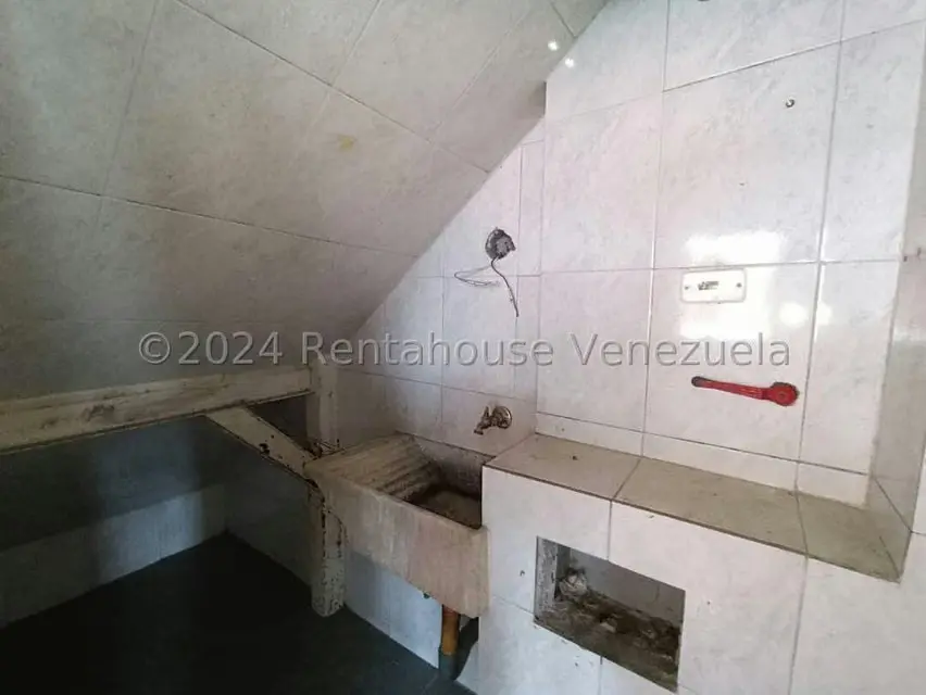 Comercial (Local Comercial) en Venta en Guatire, Miranda - 7