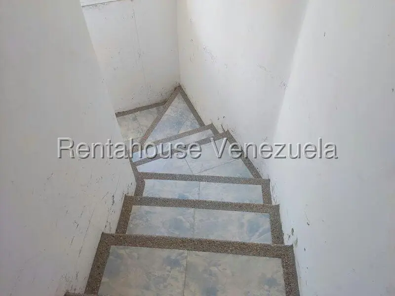 Apartamento (Duplex) en Venta en Flamingo, Falcon - 18
