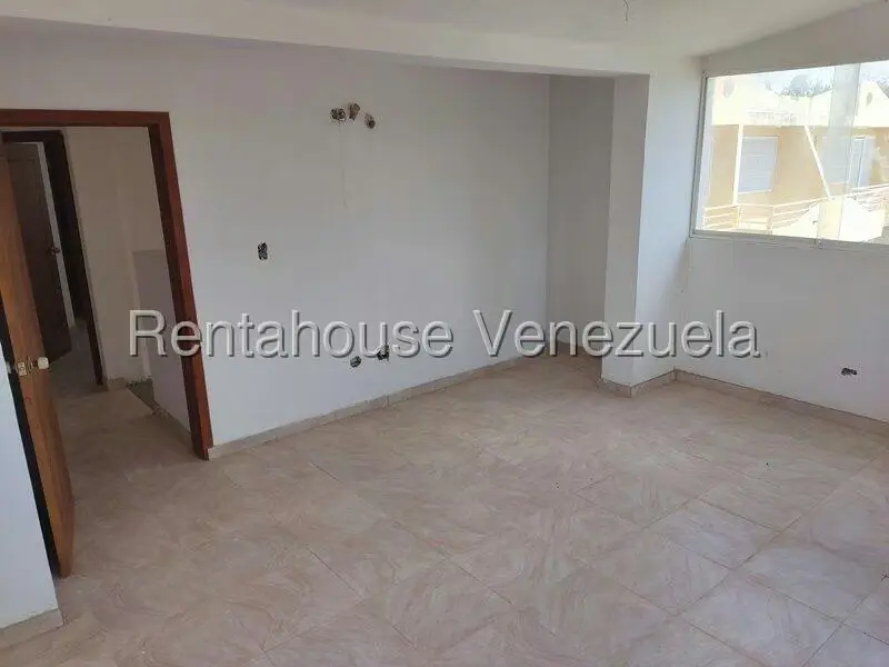 Apartamento (Duplex) en Venta en Flamingo, Falcon - 9