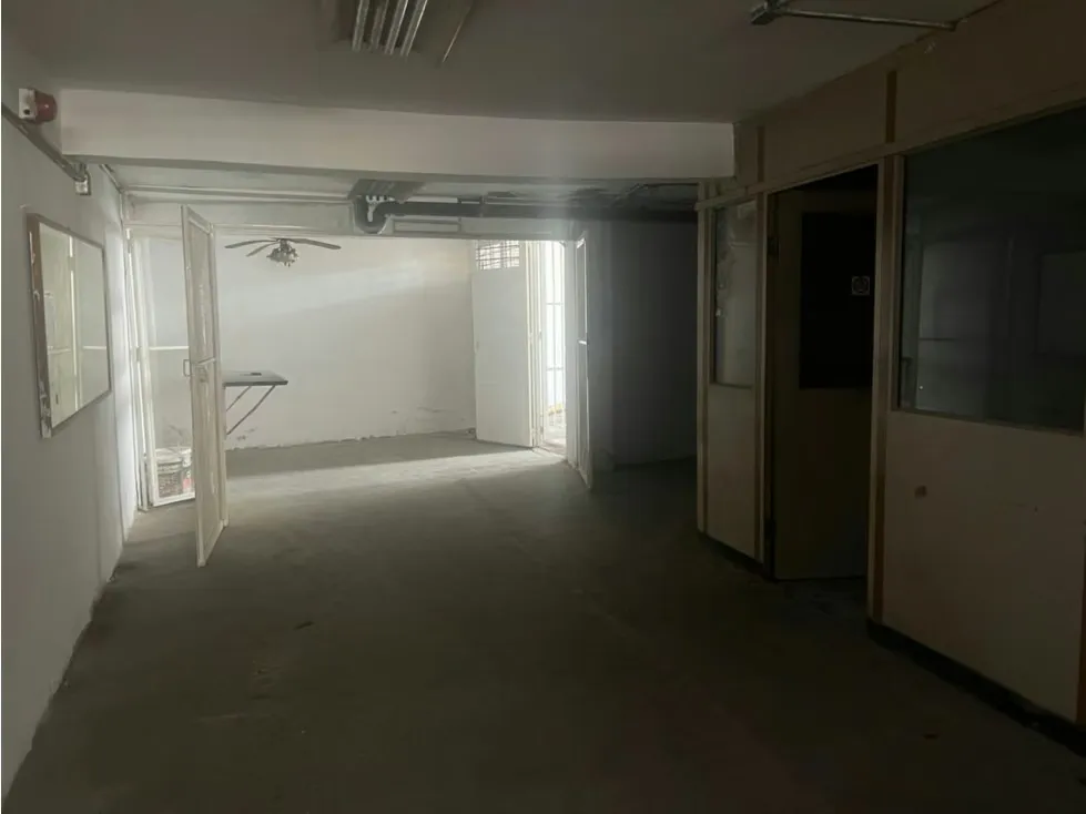 Se vende/alquila deposito 312m2 Las Palmas 1396 - 3