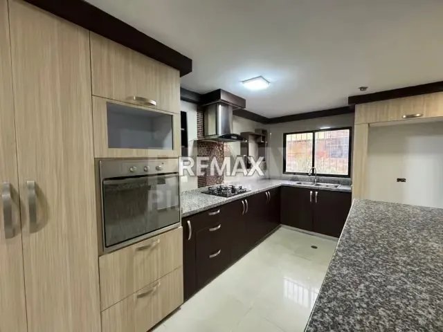 APARTAMENTO EN VENTA EDIFICIO SUDAMERICA ZONA ESTE - 5