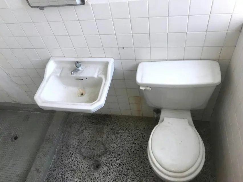 Oficina en Alquiler en Avenida Bella Vista, Zulia - 11