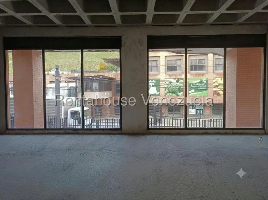 Local Comercial en Alquiler en Las Minas, Miranda - 12