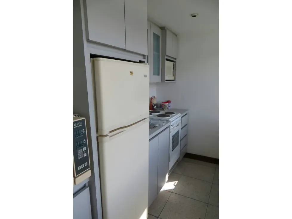Se vende/alquila oficina/consultorio 215m2 La Castellana 4274 - 15